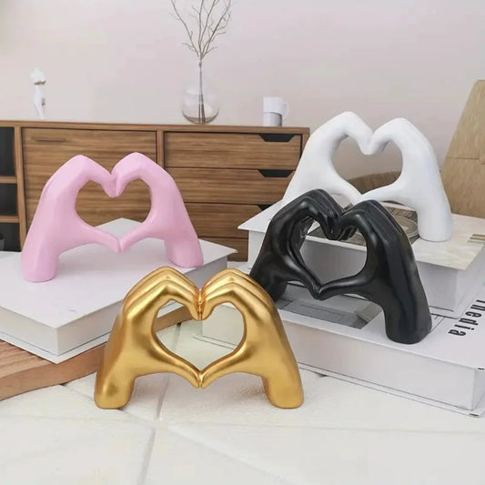 Creative Heart Hands Statue – Modern Abstract Love Home Decor